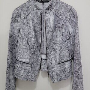 White House Black Market Snake Print Jacket.  Sz 6 Pit To Pit 17" Length…